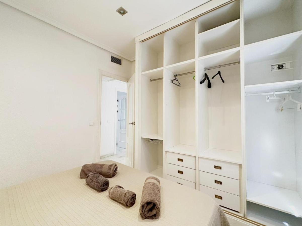 Apartamento Jardines De Colon Apartment กอร์โดบา ภายนอก รูปภาพ