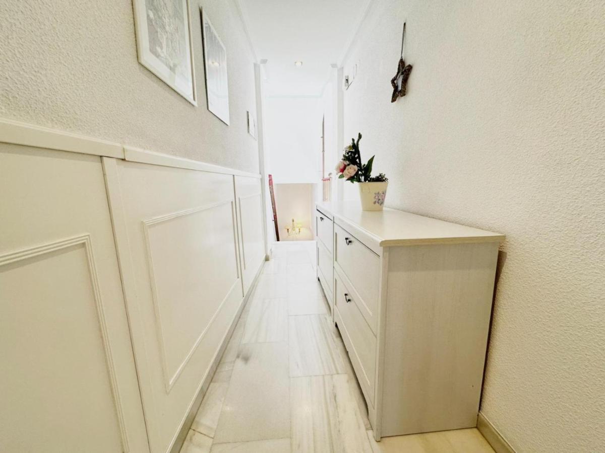 Apartamento Jardines De Colon Apartment กอร์โดบา ภายนอก รูปภาพ